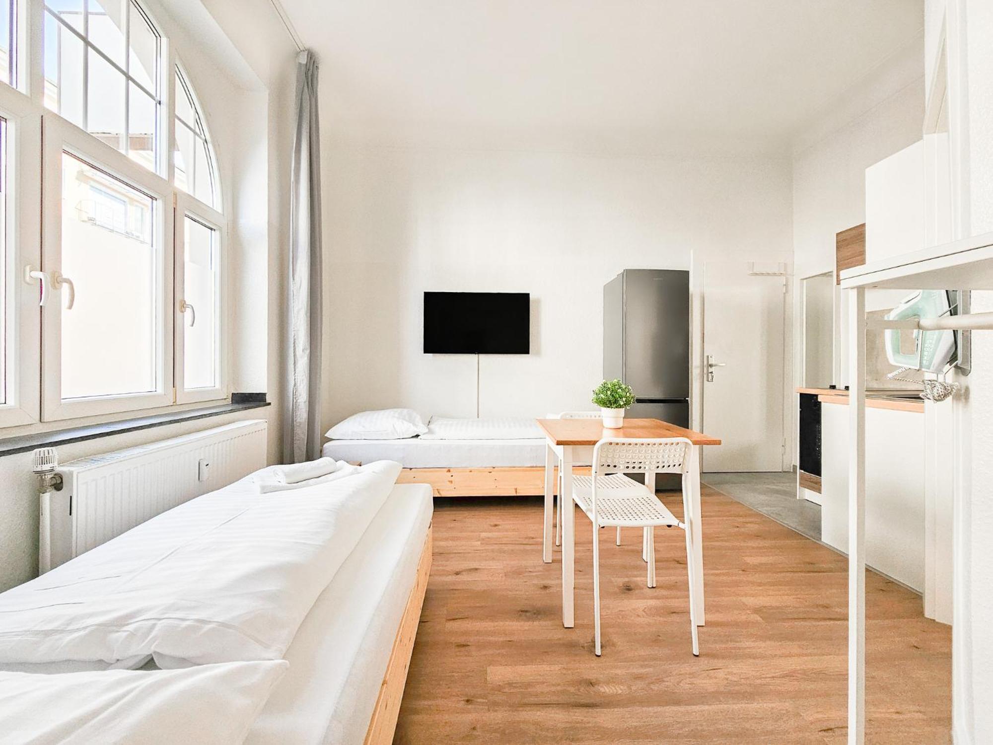 Raj Living - Studio Wohnungen - 15 Min Zur Messe Dus Düsseldorf Kültér fotó